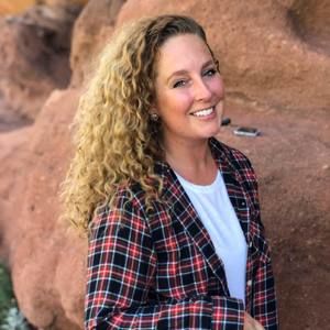 Meet your Posher, Elizabeth